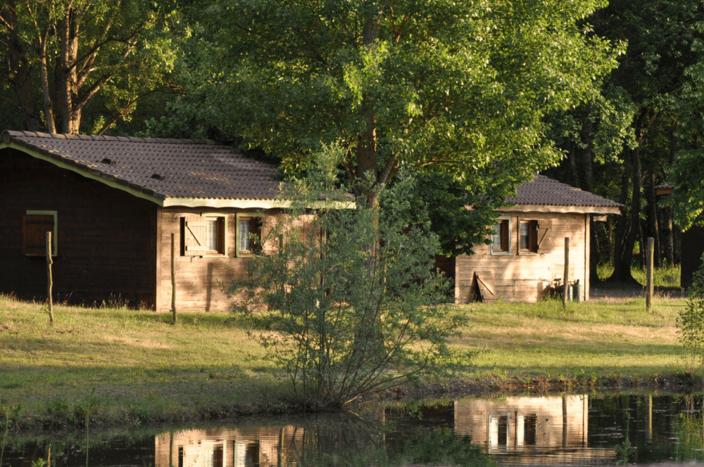 Chalet à louer - Camping les 3 Lacs du Soleil Trept (isère)