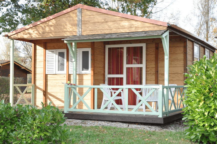 Campitel - Chalet pour 5 personnes au Camping les 3 Lacs du Soleil en Isère à Trept