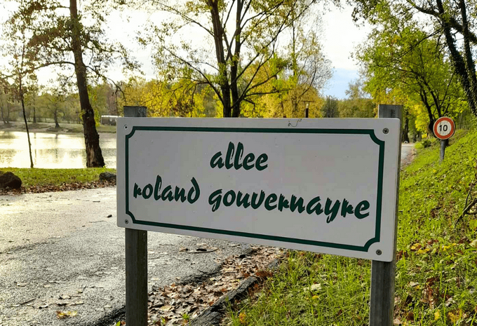 Allée Roland Gouvernayre - Domaine les 3 Lacs du Soleil à Trept